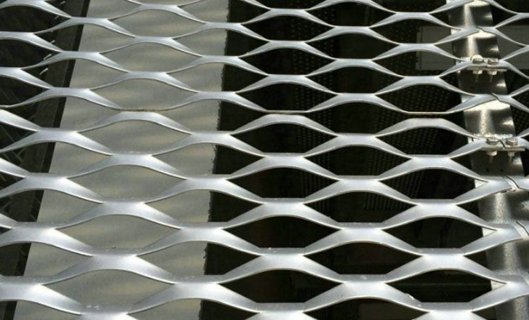 What Is Expanded Metal Mesh? The Complete Guide